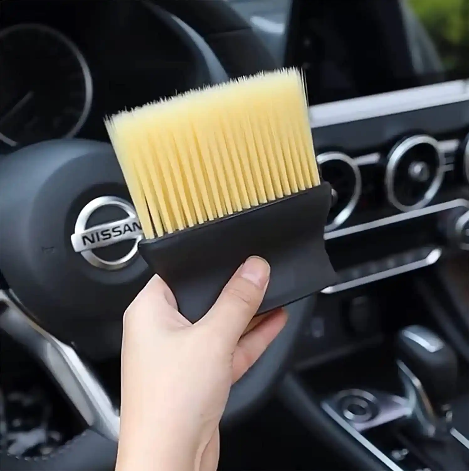 CAR DASHBOARD CLEANING BRUSH - Image 6
