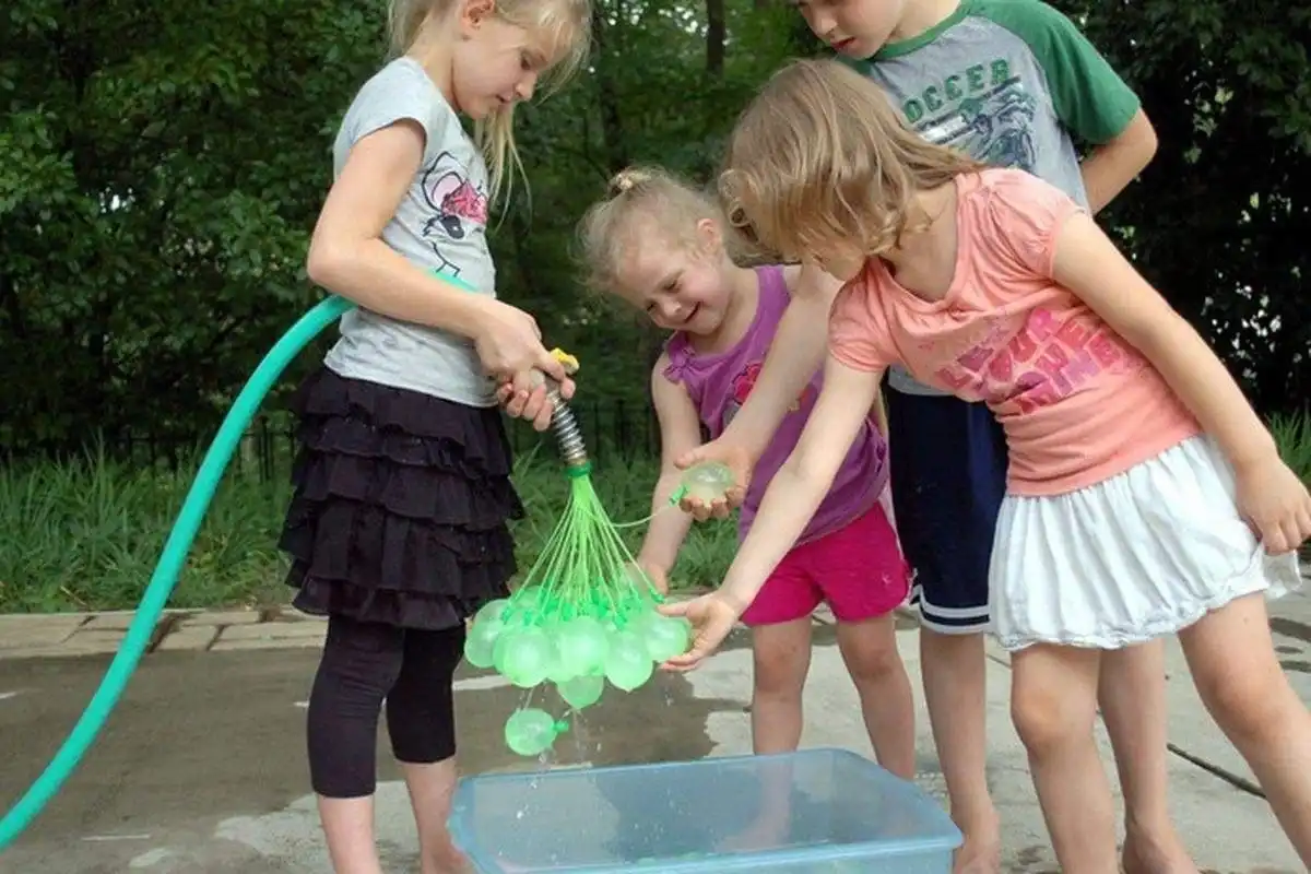 Water Balloons for Holi - Multicolour (Pack of 3(111 Balloons) ) - Image 11